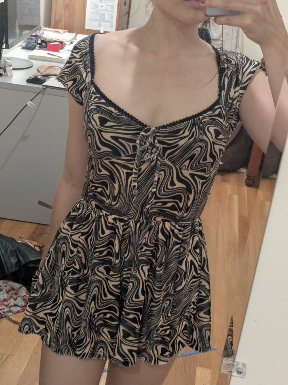 Urban Outfitters XS Velvet Romper